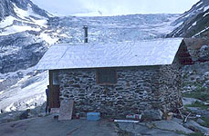 decay in mountaineering hut long dark